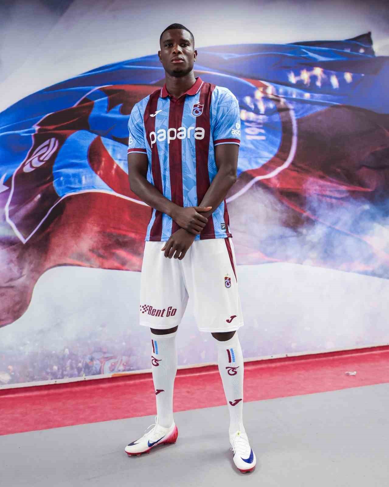 Paul Onuachu: "Bir futbolcunun yaşayabileceği en güzel şey kupa kazanmak" 5 paul onuachu bir futbolcunun yasayabilecegi en guzel sey kupa kazanmak 1 NIZHk3S1