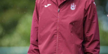 paul-onuachusuz-trabzonspor-zirvede-yara-aldi-TbDlb7Qz.jpg