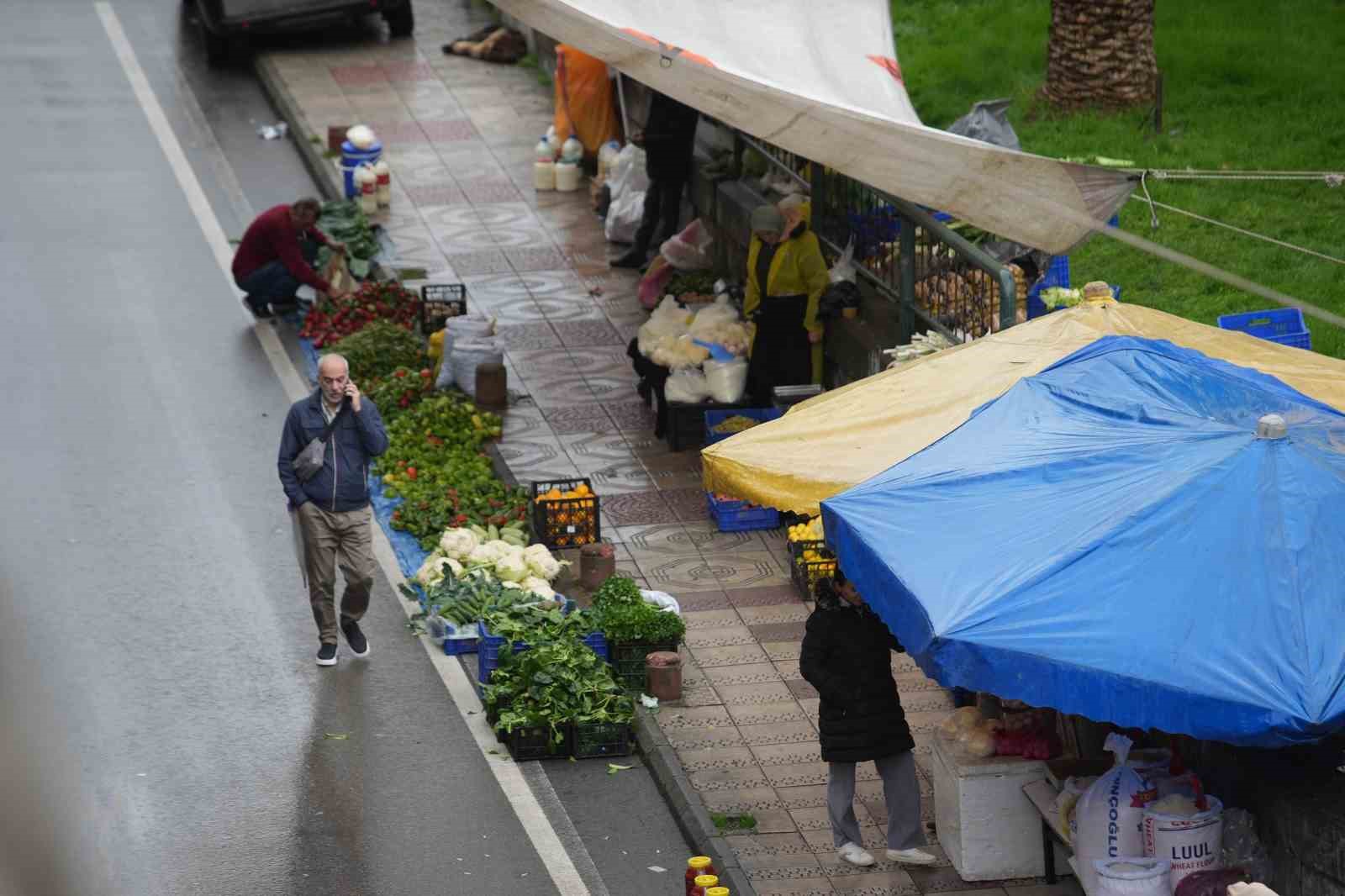 pazarcilarin tutumlari marketlere yonlendiriyor para sehir disina cikiyor 5 mEVs6AWk
