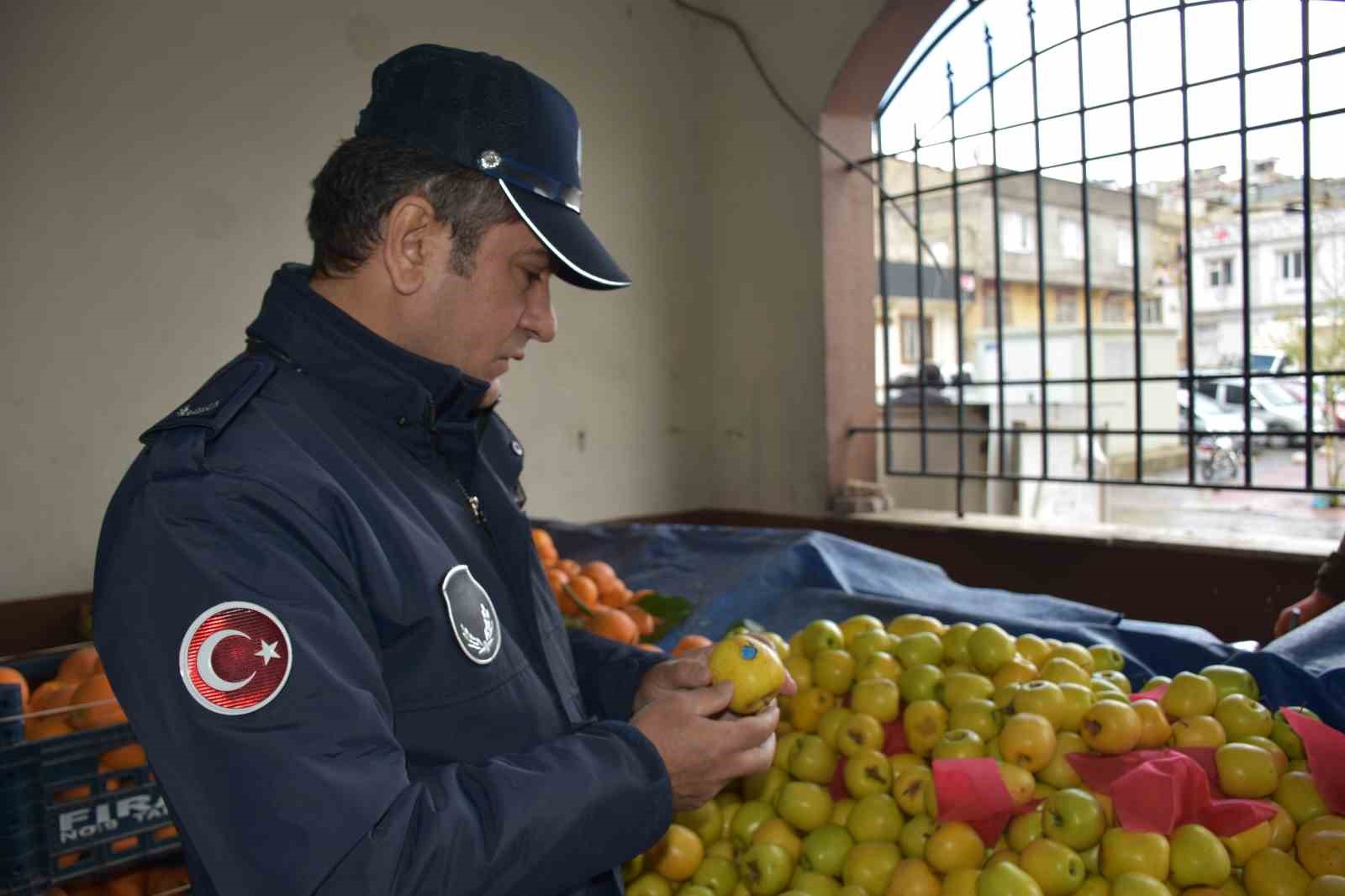 Pazarcının hilesi pes dedirtti 4 pazarcinin hilesi pes dedirtti 0 cABagUbi