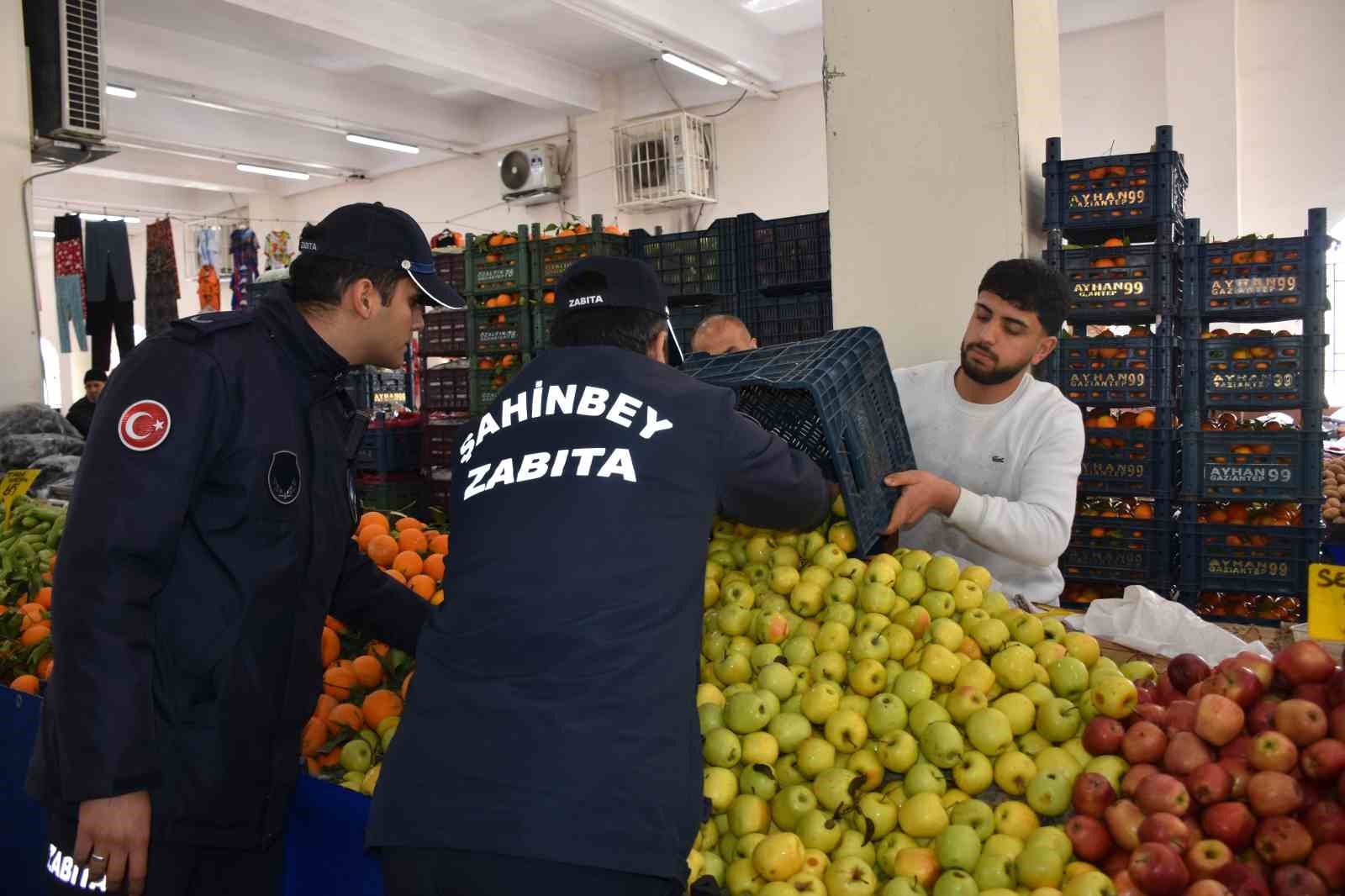 Pazarcının hilesi pes dedirtti 10 pazarcinin hilesi pes dedirtti 6 gLr8NbRu