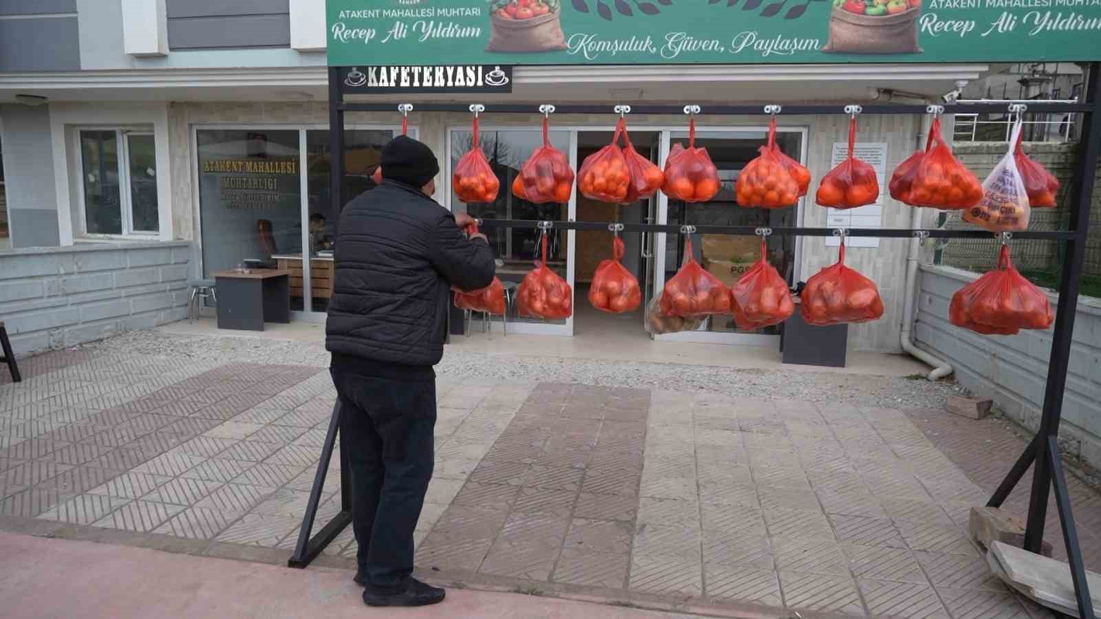 pazardan askiya askidan sofraya uzanan dayanisma 2 S5ilLMTs