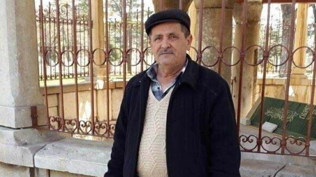 pazardan mezara 3 kardes ve enisteleri yan yana defnedildi 5 e39tIvHa