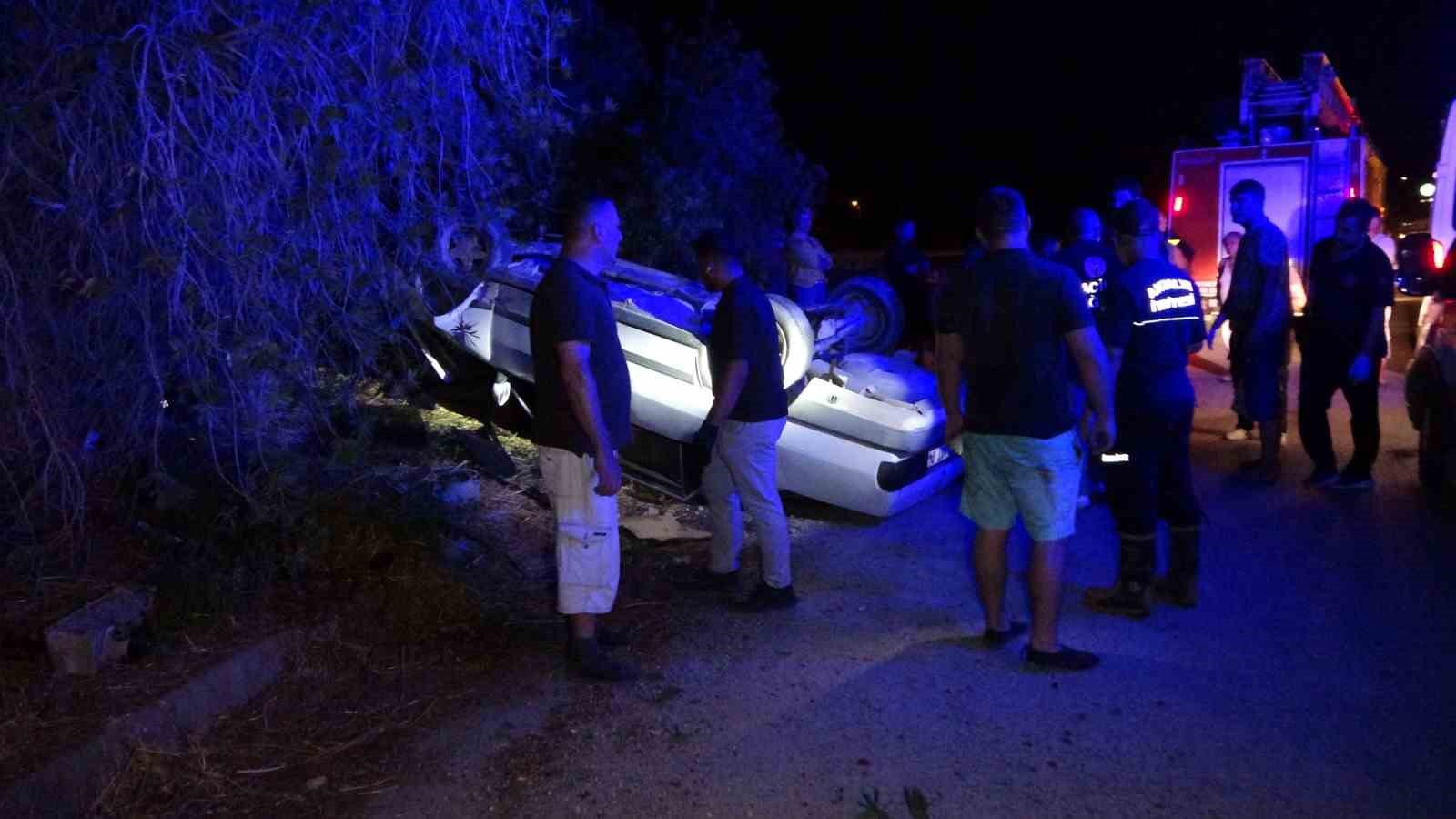 Pehlivanın kullandığı otomobil takla attı: 4 yaralı 7 pehlivanin kullandigi otomobil takla atti 4 yarali 3
