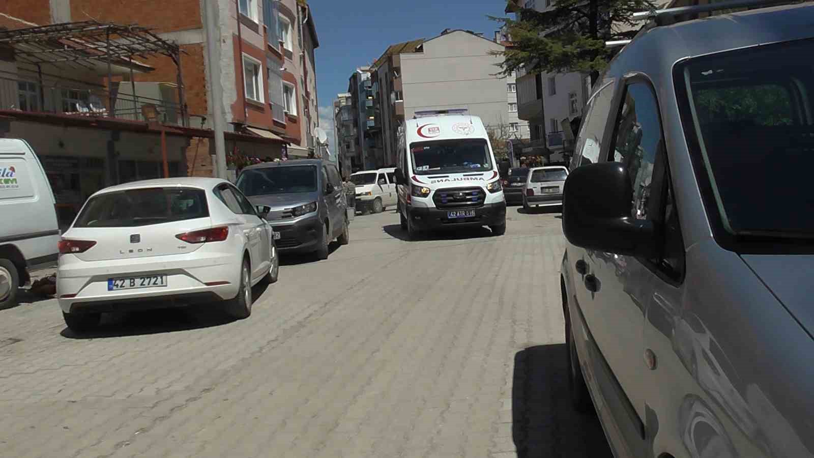 pencereden dusen 3 yasindaki cocuk yaralandi 1 wRsQmIcT