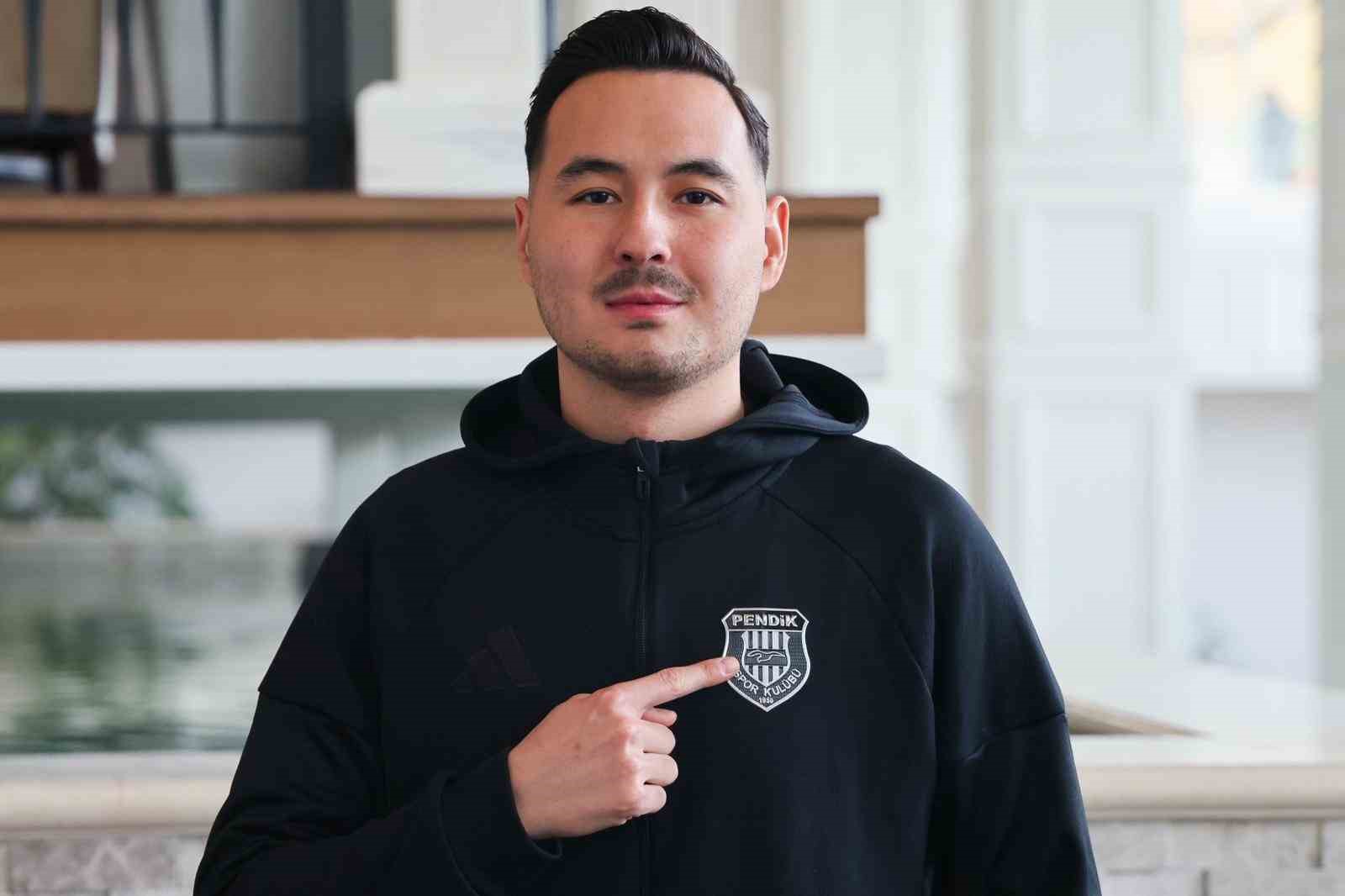 Pendikspor’un savunmacısı Berkay Sülüngöz: "Şampiyonluğa oynuyoruz ve hedefimiz net" 4 pendiksporun savunmacisi berkay sulungoz sampiyonluga oynuyoruz ve hedefimiz net 0 kVXUOsiP
