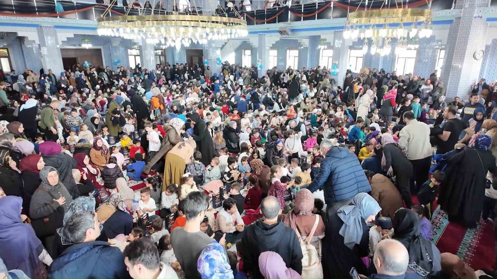 pendikte minikler tekne orucu sevincini yasadi 1