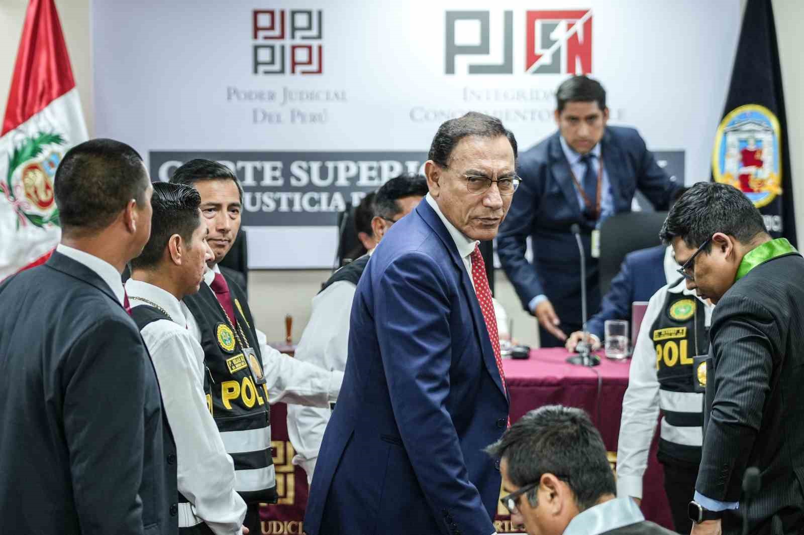 peruda eski devlet baskani vizcarraya yolsuzluk davasinda 14 yil hapis cezasi 1 MHFqR5Rc