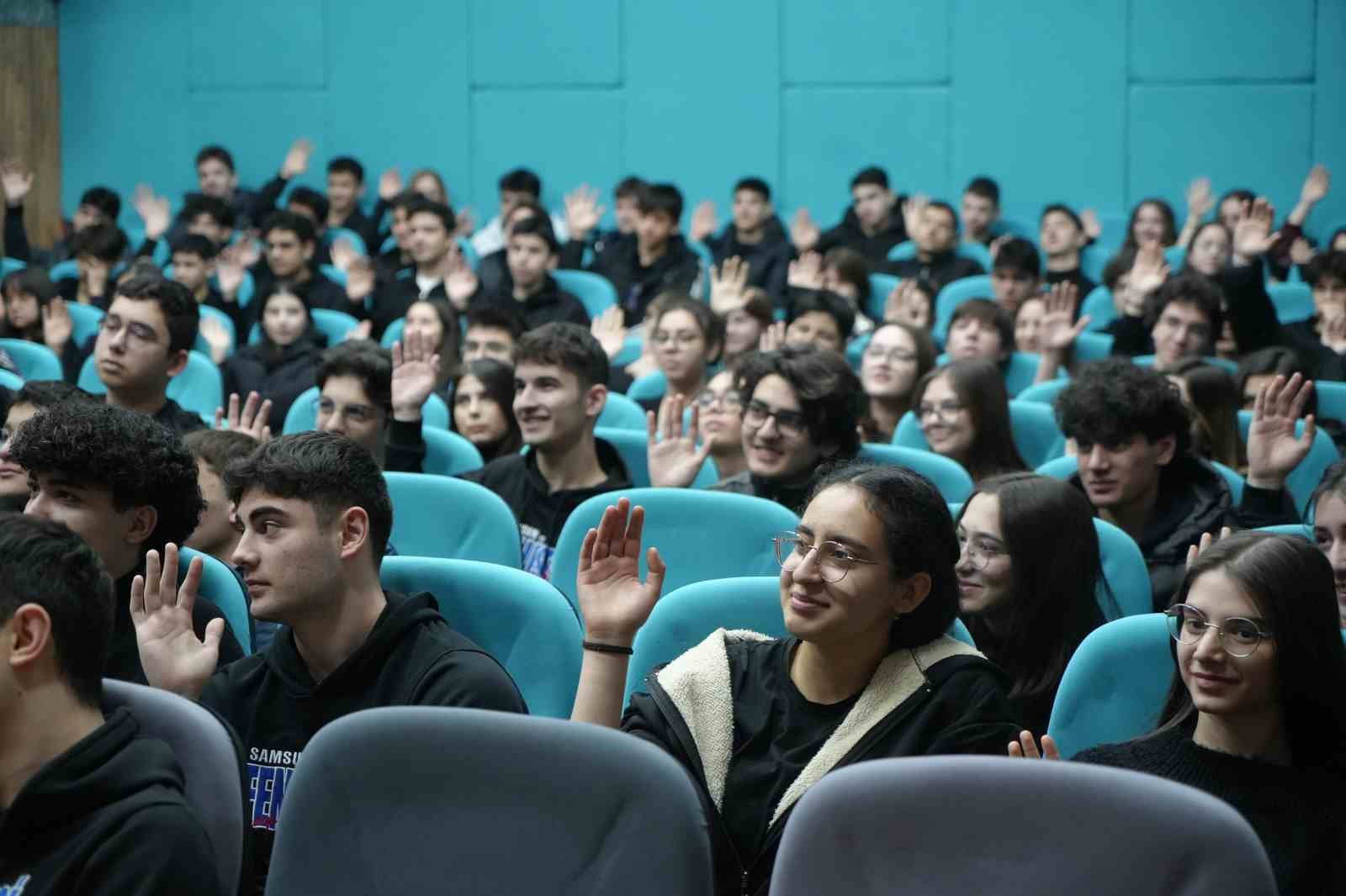 petek genc ile sinav kaygisina profesyonel rehberlik 2