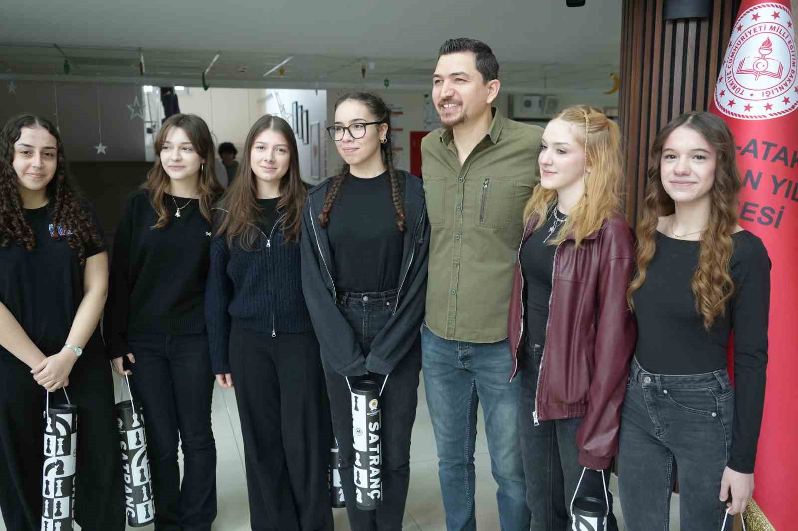 petek genc ile sinav kaygisina profesyonel rehberlik 5 jRgbStWt