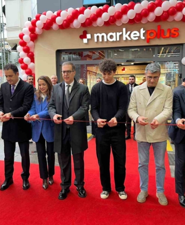 petrol-ofisi-grubundan-istanbulun-kalbinde-uc-istasyon-acilisi-JElvT1OF.jpg