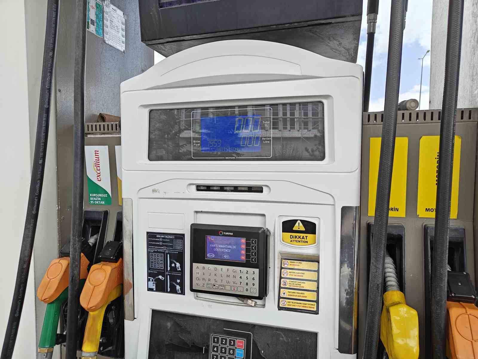 petrol zamminda devlet eli pompada 1 t2Yrz6C4