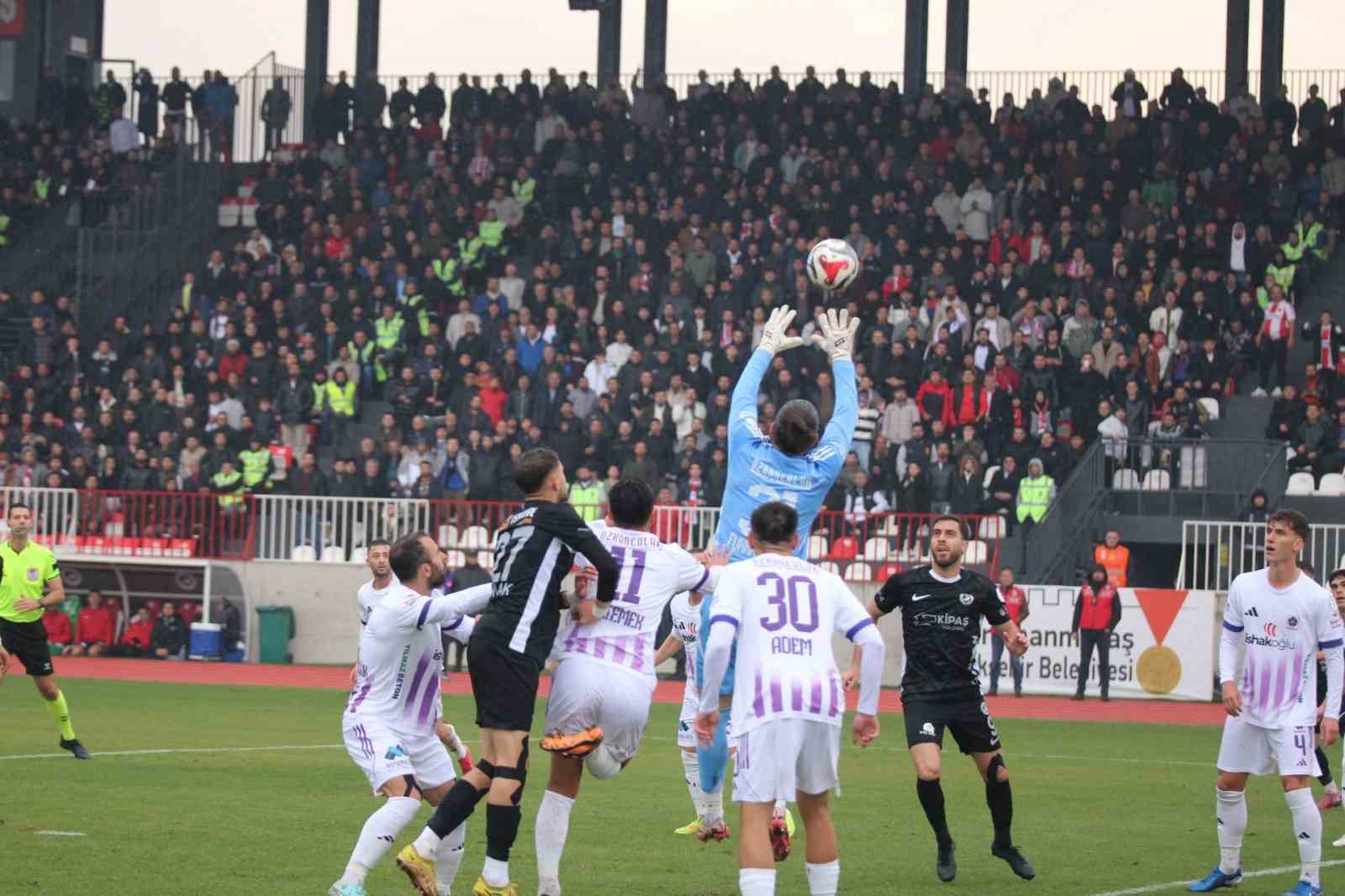 PFDK’dan Kahramanmaraş İstiklalspor’a 80 bin lira ceza 5 pfdkdan kahramanmaras istiklalspora 80 bin lira ceza 1 JF7tdTkc