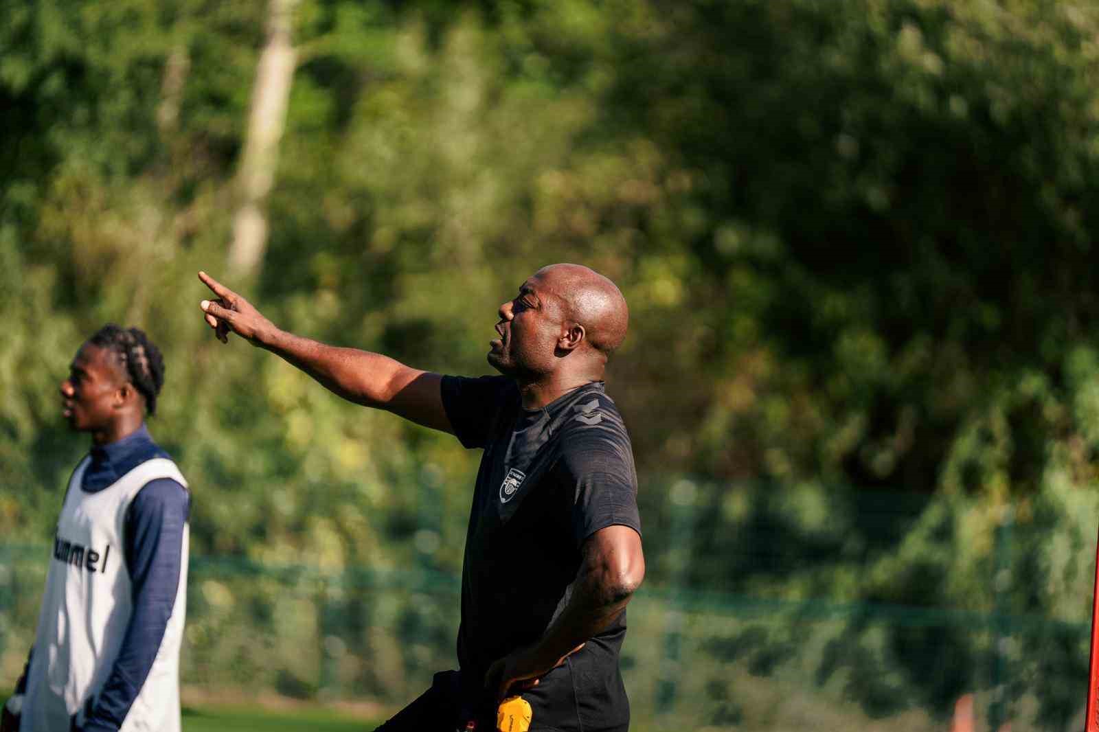 Pierre Webo için Süper Lig ve alt lig kulüpleri devrede 7 pierre webo icin super lig ve alt lig kulupleri devrede 3