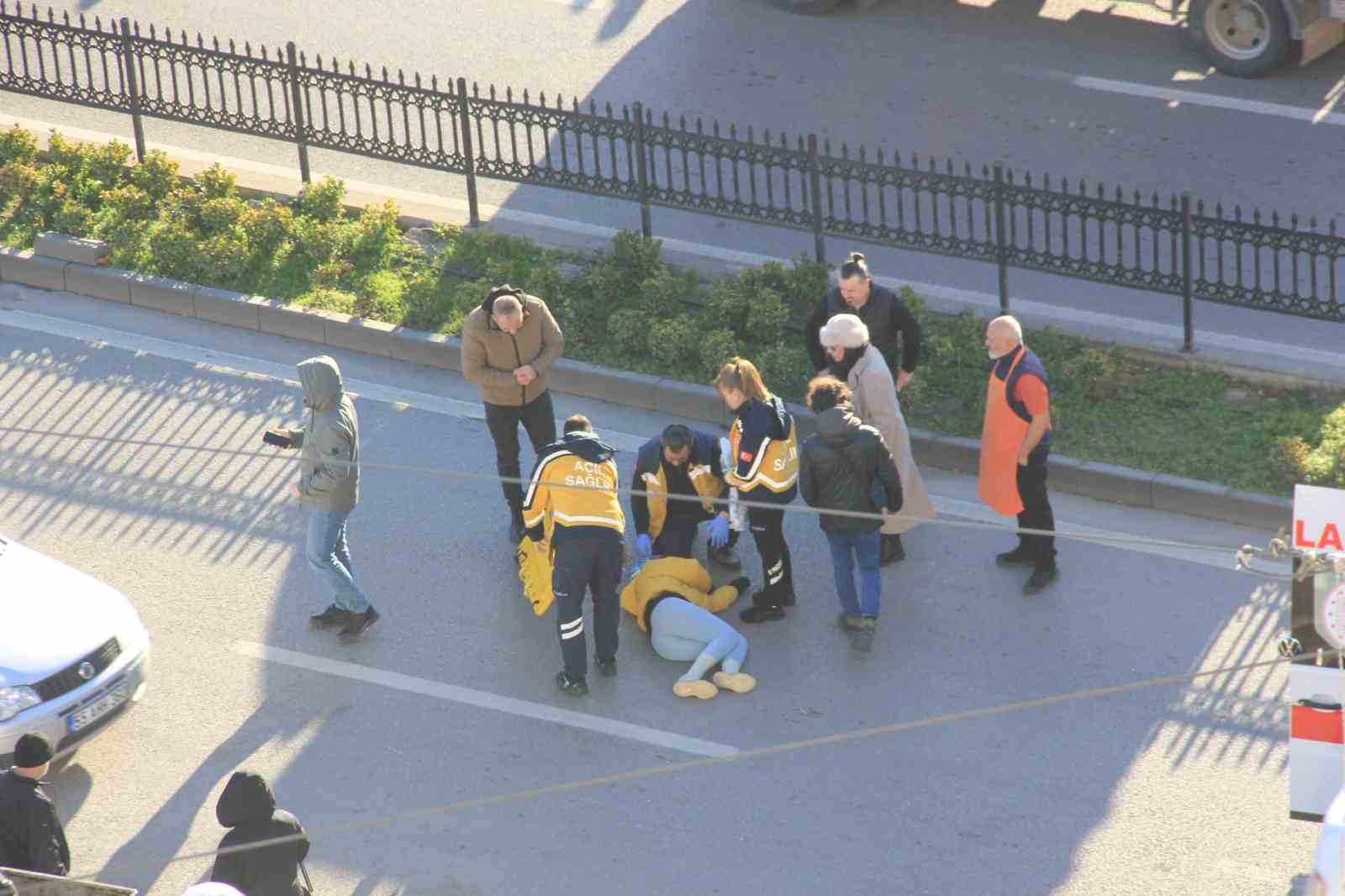pikap ile motosiklet carpisti 1 yarali 2 pY1MjaEZ