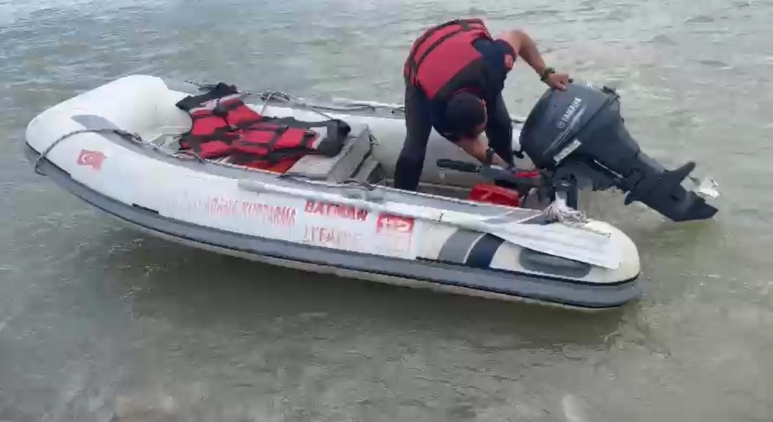 Piknik için gittileri yerde su seviyesi yükselince mahsur kalan vatandaşları itfaiye kurtardı 6 piknik icin gittileri yerde su seviyesi yukselince mahsur kalan vatandaslari itfaiye kurtardi 2 2iYvVGiP