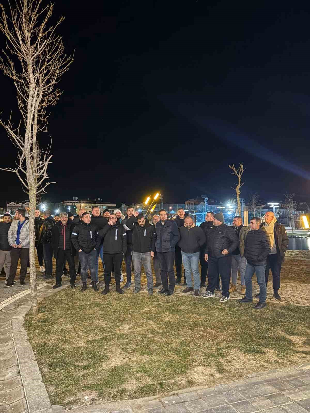 pinarhisarli tir soforlerinden tir parkina tepki 0