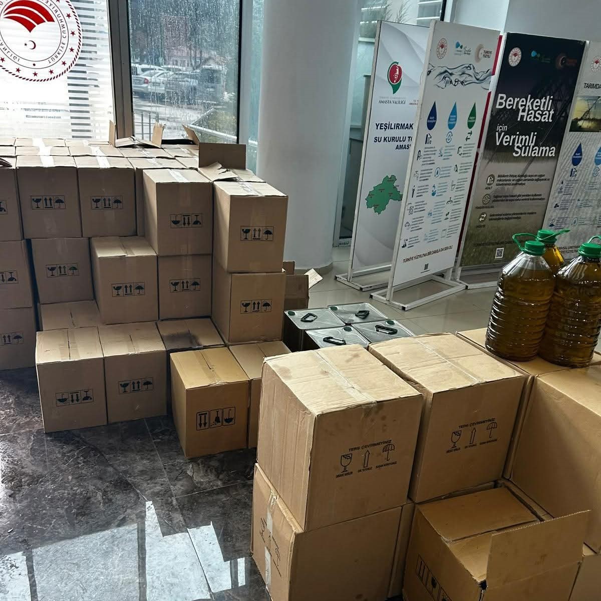 Piyasaya "natürel sızma zeytinyağı" diye sürülen 2 bin litre yağ hileli çıktı 6 piyasaya naturel sizma zeytinyagi diye surulen 2 bin litre yag hileli cikti 2 UKcT2Ydy