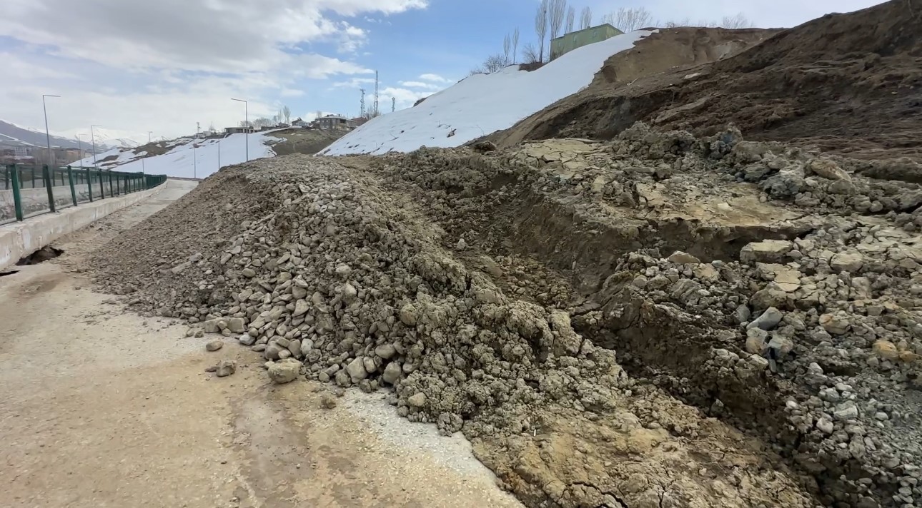 pizok yolu 13 gundur kapali 4