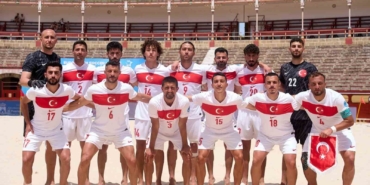 plaj-futbolu-milli-takimi-avrupa-a-ligini-cekya-galibiyetiyle-tamamladi-fmpvbnQB.jpg