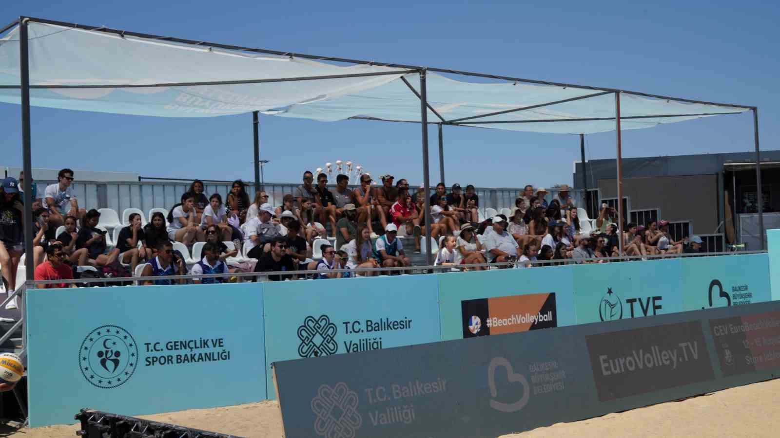 plaj voleybolu dunya turunda balikesir etabi sona erdi 0 zpc9hcuB