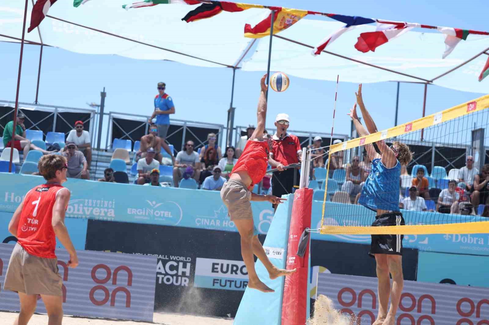 plaj voleybolu dunya turunda balikesir etabi sona erdi 1