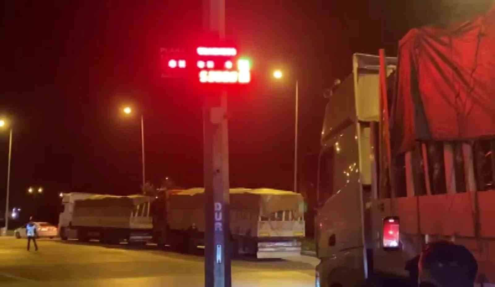 plakalarini kapatarak kantara girmeyen 6 tira 461 bin tlyi askin ceza 1 DiiSYROS