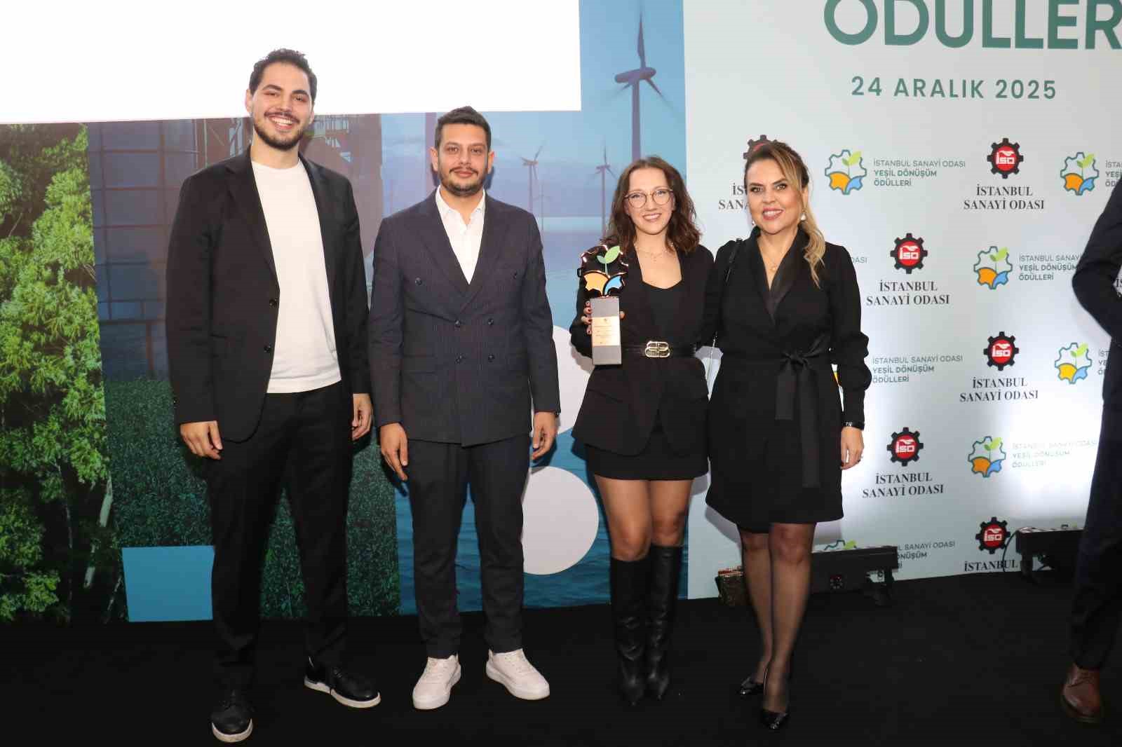 Plastik atıkları doğaya zarar vermeden dönüştürdüler, ödülü kazandılar 6 plastik atiklari dogaya zarar vermeden donusturduler odulu kazandilar 2 7sbQBTVW