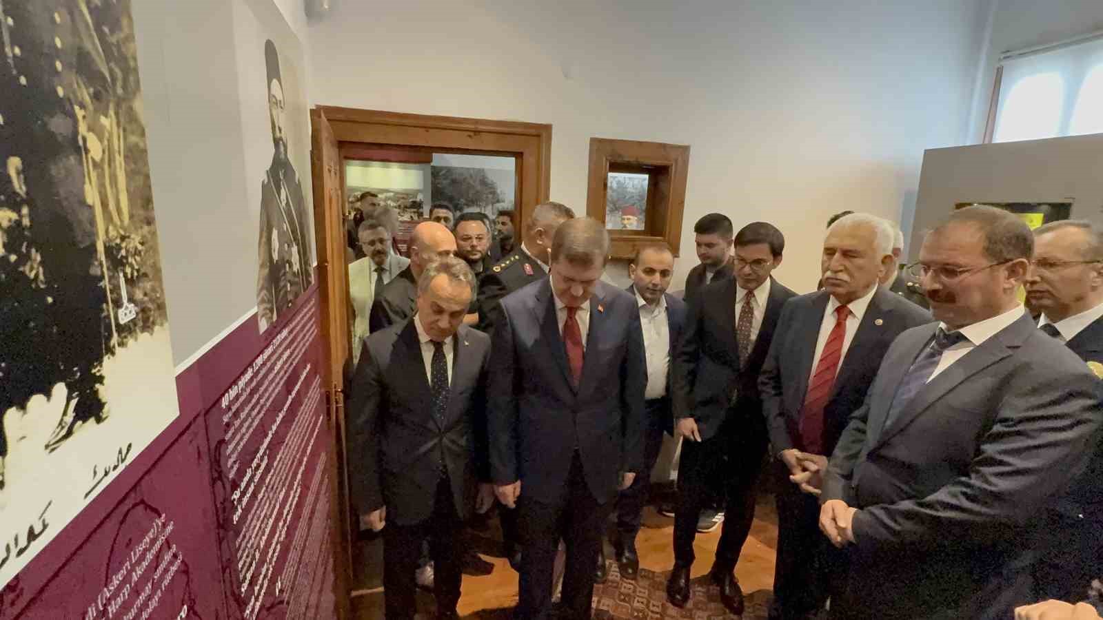Plevne kahramanı Gazi Osman Paşa vefatının 126’ncı yılında unutulmadı 6 plevne kahramani gazi osman pasa vefatinin 126nci yilinda unutulmadi 2 HHVzRYgV