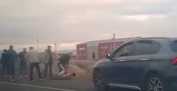 polis-cenazesi-konvoyundaki-araclara-saldirida-7-gozalti-awyuz7aX.jpg
