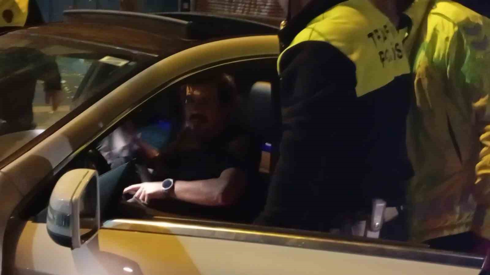 polis ekiplerinden kacmaya calisan alkollu surucu 63 bin 911 tl ceza yedi 1 c3PkDHjV