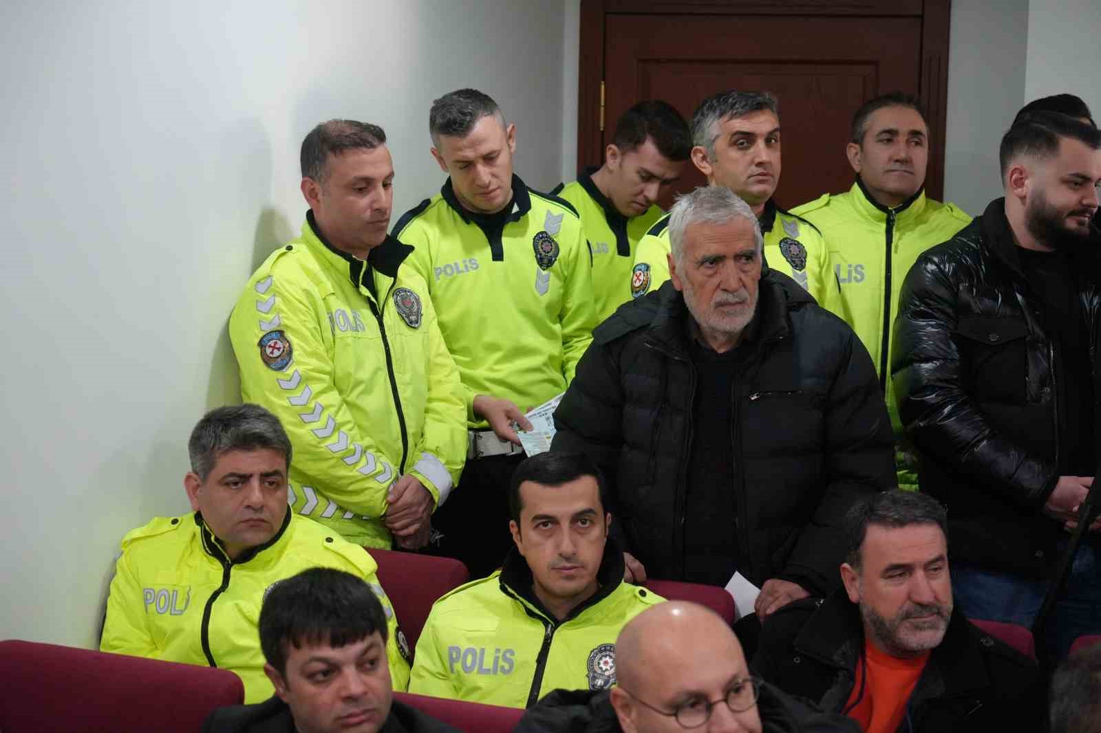 polis erzurumda kural ihlali yapan meslektasini affetmedi 4
