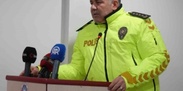 polis-erzurumda-kural-ihlali-yapan-meslektasini-affetmedi-p1zC9Vgt.jpg