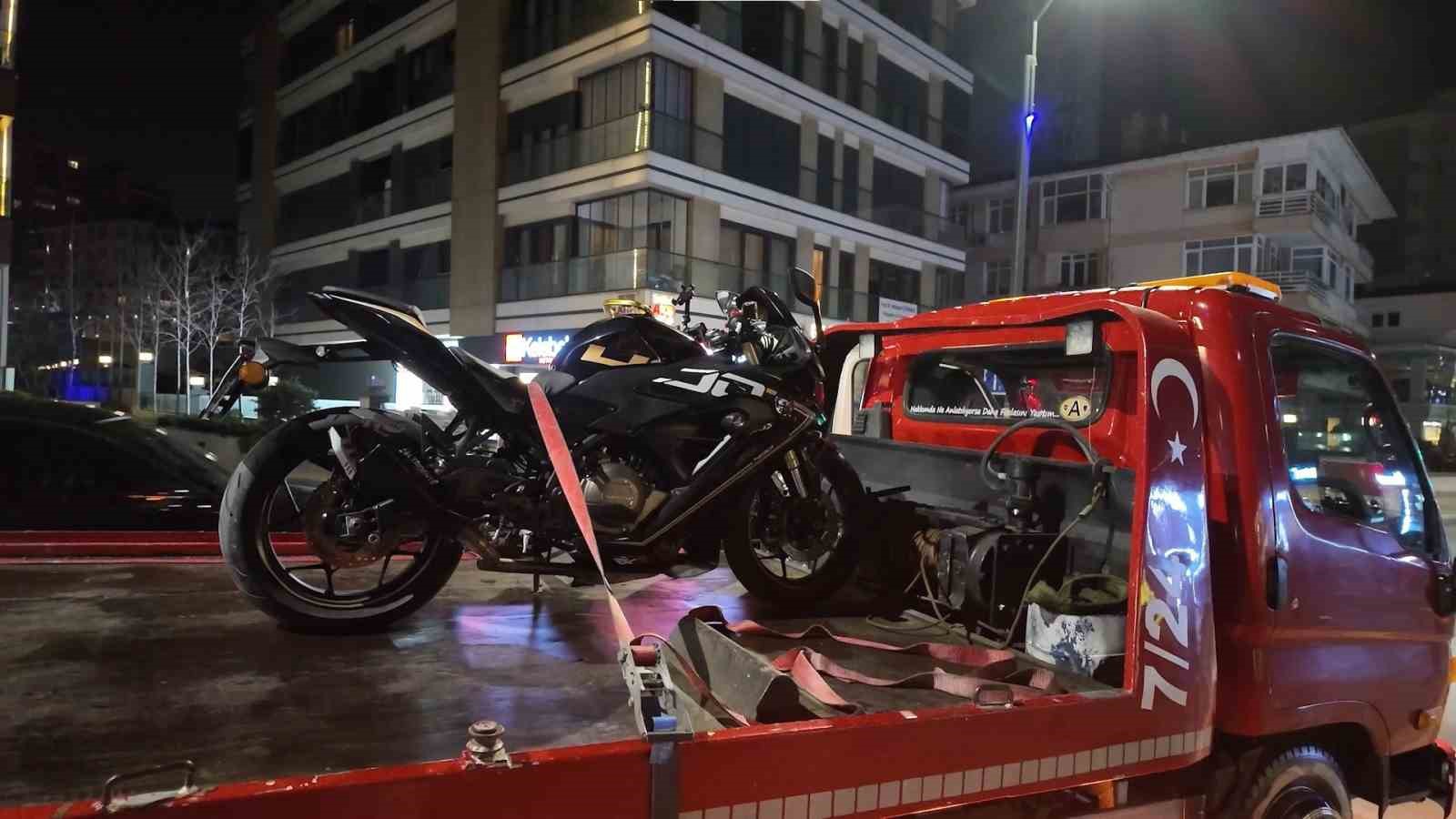 polis gozunden kacmadi gizli egzoz sistemi ortaya cikarildi 0 nj4gTjUk
