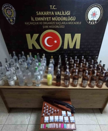 polis-kacakciliga-izin-vermiyor-1-gozalti-LOrXlkSb.jpg