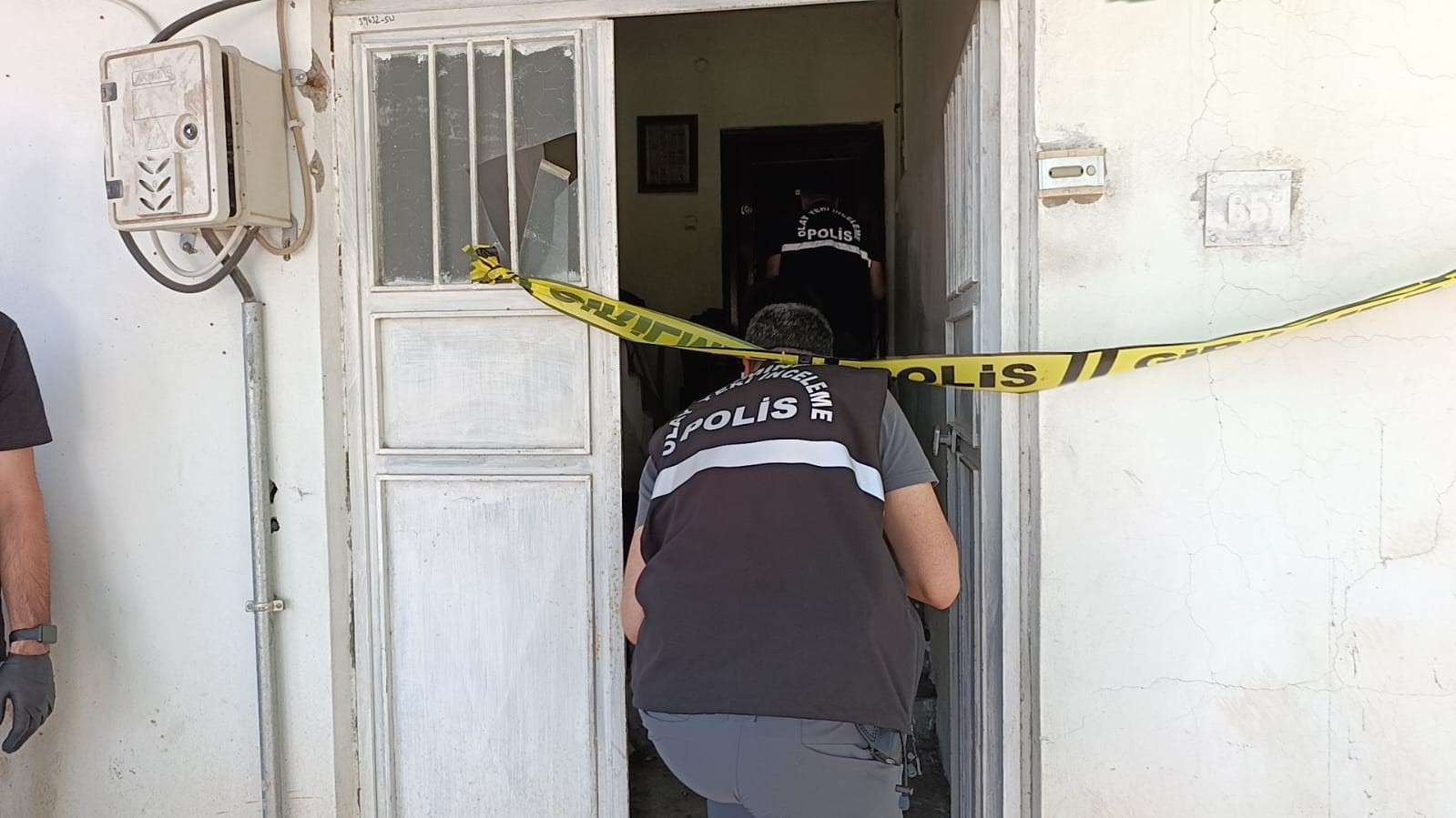 polis memuru kaldigi evde olu bulundu 0 CKKbKZ4K