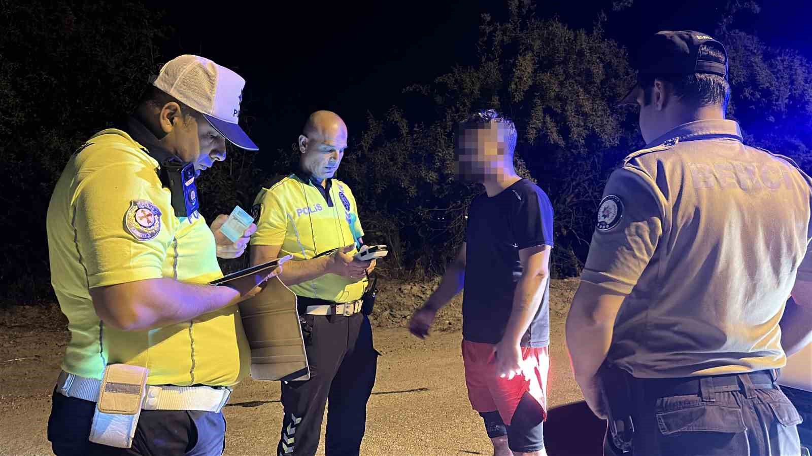 polis uygulamasini gorunce aracini park etti 124 promil alkollu cikti 2 NcXqm5eg