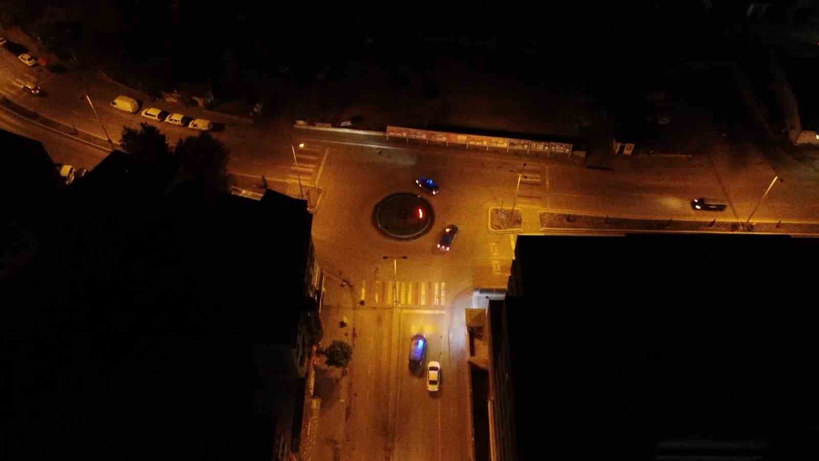 polis ve jandarmadan es zamanli safak operasyonu cok sayida firari hukumlu yakandi 1 OHITlZaD