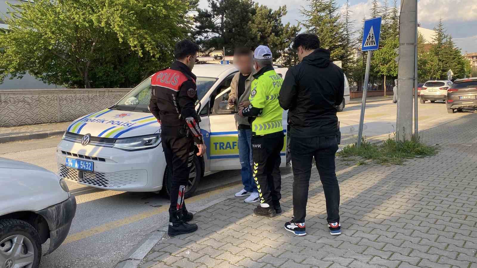 polise ehliyetsiz yakalanan surucu 132 promil alkollu cikti 0