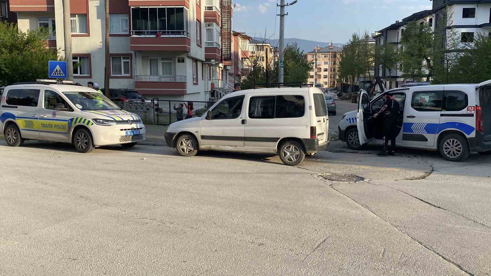 polise ehliyetsiz yakalanan surucu 132 promil alkollu cikti 4 gep3sbfA