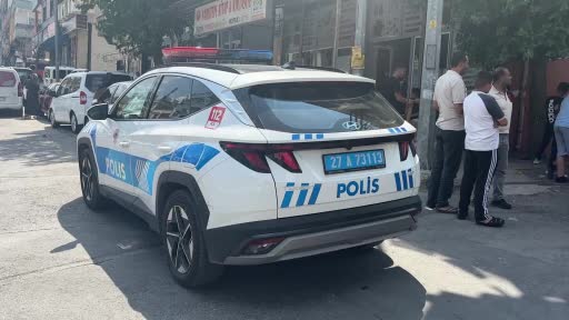 polise-mukavemet-gosteren-sahis-ozel-harekat-operasyonuyla-yakalandi-35XFWeH4.jpg