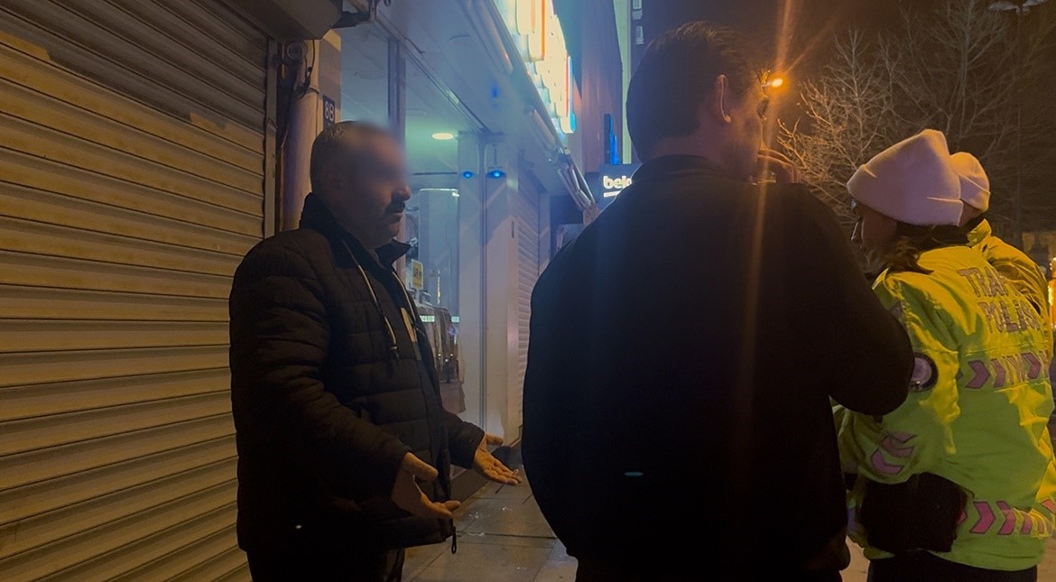 polise yakalanan alkollu surucu direksiyonda agabeyim vardi 2 pNDeqDrZ