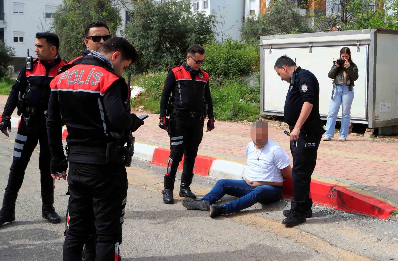 polisin dur ihtarina uymadi 15 kilometrelik kovalamaca sonucu yakalandi 1 F8h5abBe