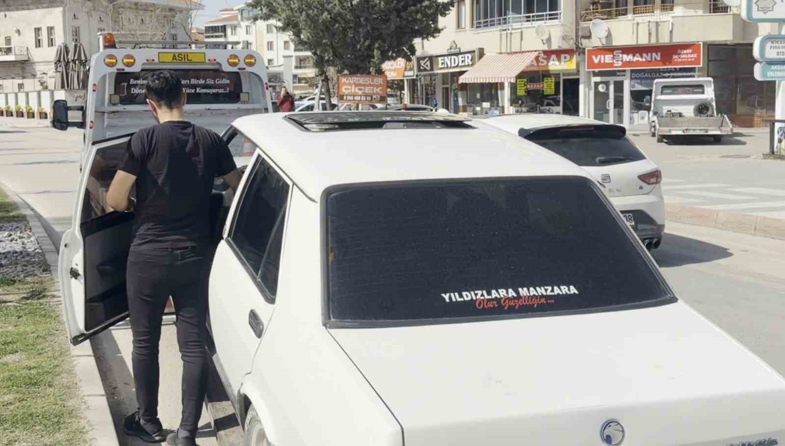 Polisin ‘dur’ ihtarına uymadı, 379 bin lira ceza yedi 7 polisin dur ihtarina uymadi 379 bin lira ceza yedi 3 X84hzzlT