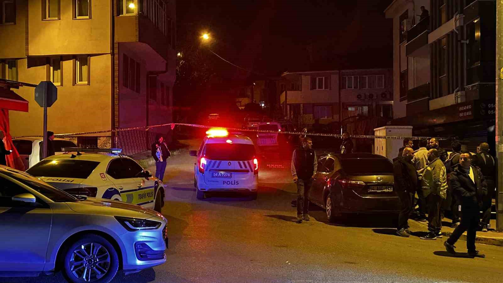 polisle 3 sokak boyunca catisti okul onunde vurularak etkisiz hale getirildi korku dolu anlar KCjz9gYr