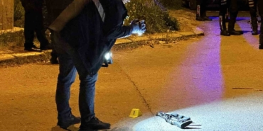 polisle-3-sokak-boyunca-catisti-okul-onunde-vurularak-etkisiz-hale-getirildi-korku-dolu-anlar-sgFwNNkh.jpg