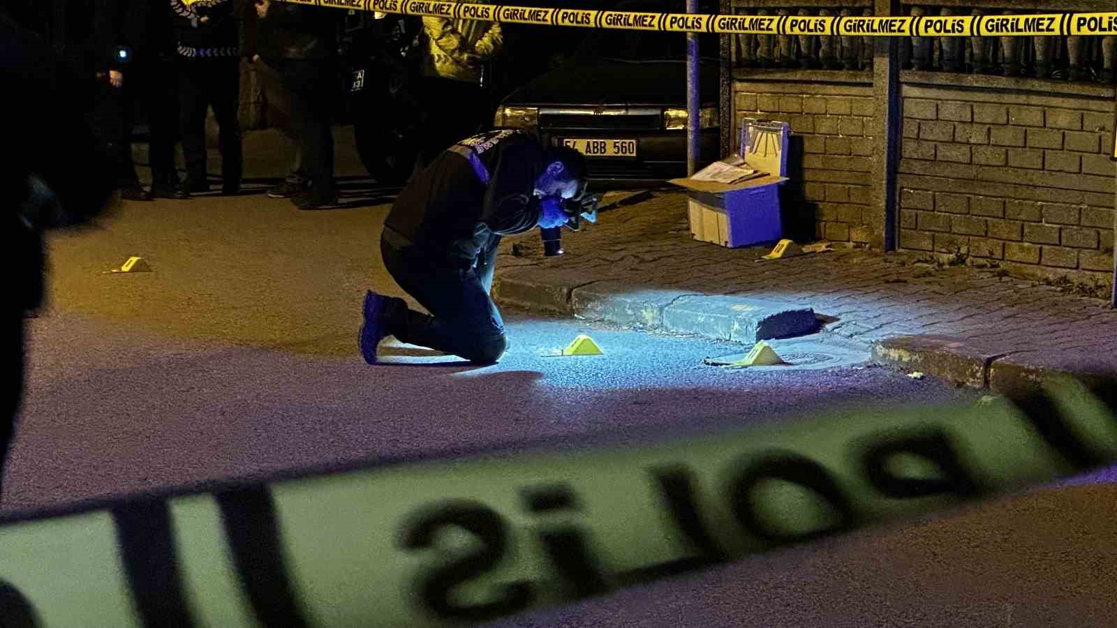 polisle 3 sokak boyunca catisti okul onunde vurularak etkisiz hale getirildi korku dolu anlar wf2HrWRq