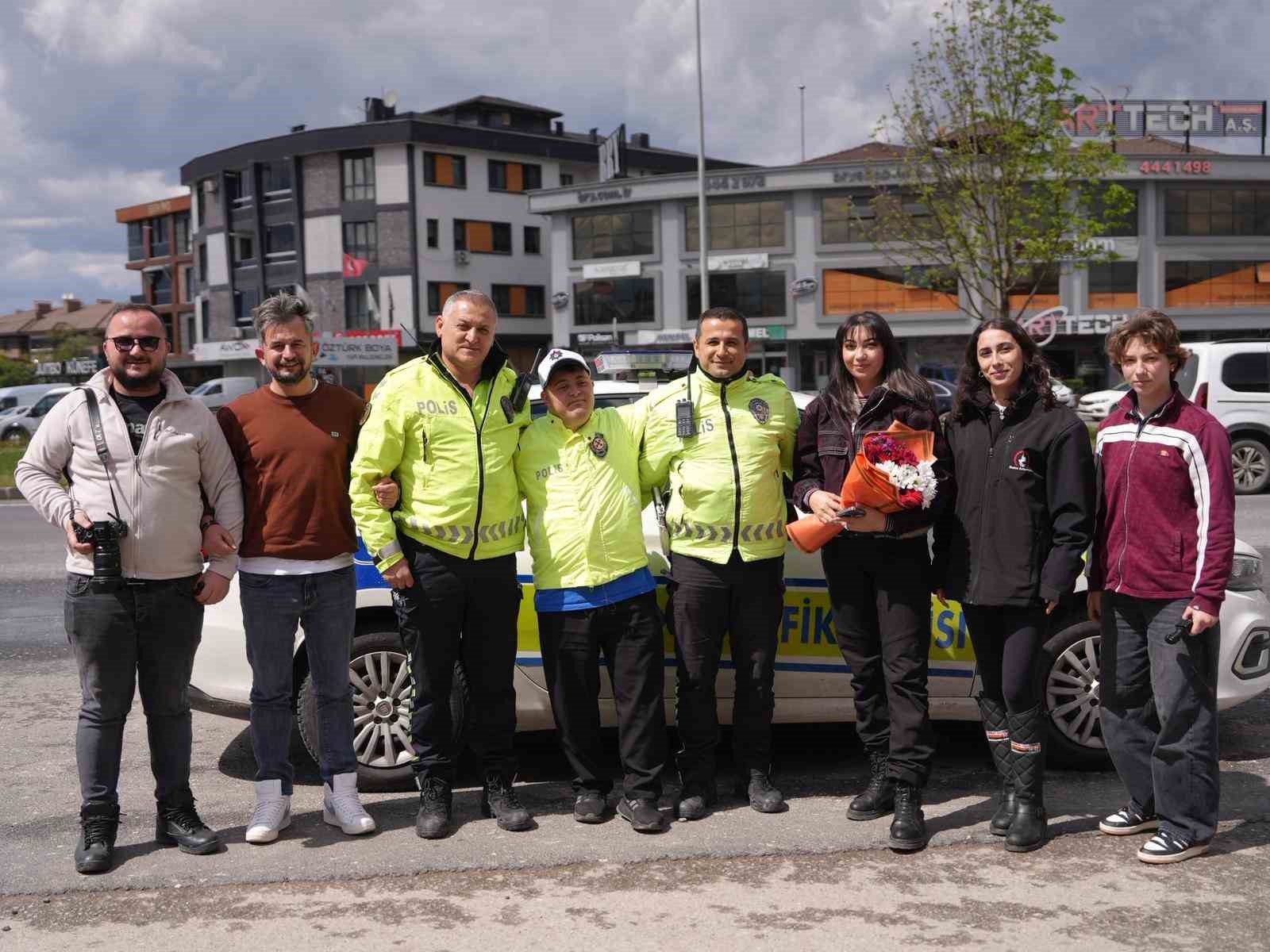 polislere 10 nisan surprizi 4 bClrf7XG