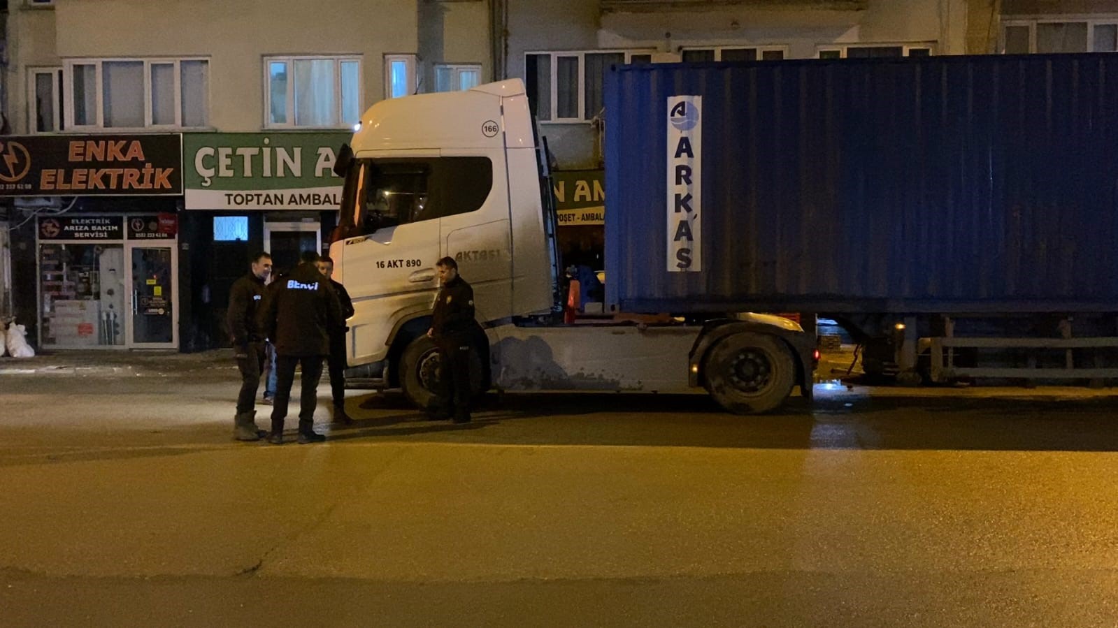 polislerin alkollu surucuyle imtihani 4 Wc5hTcuX