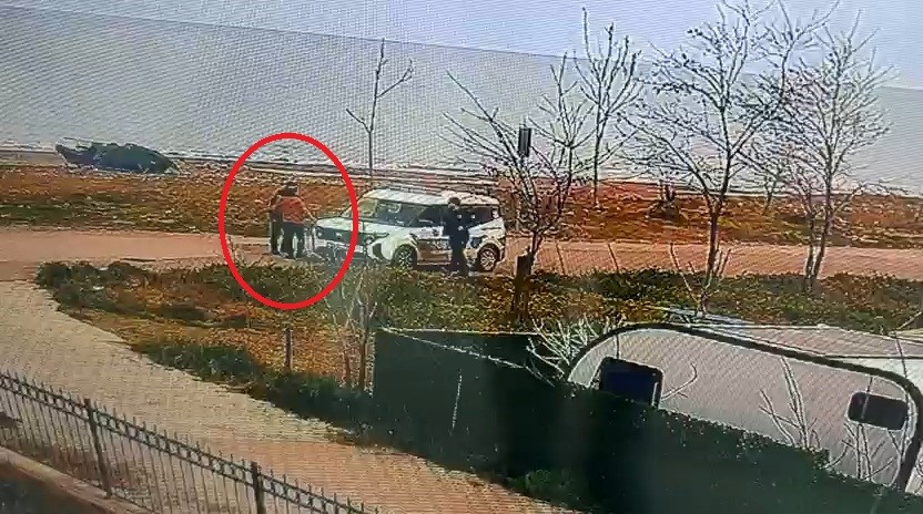 polisten kacan 16 yillik hukumlu yere dusunce yakalandi 2 u3z2eRP9